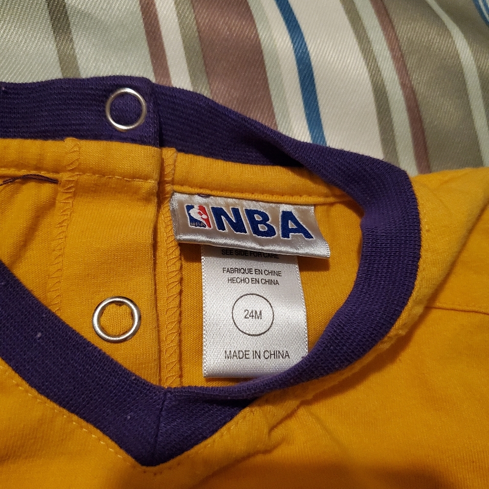 NBA LAKERS Baby Clothes - Picture 3 of 3